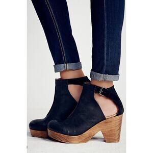 Free People Amber Orchard Platform Clog Heel Black Suede Leather EU 39
